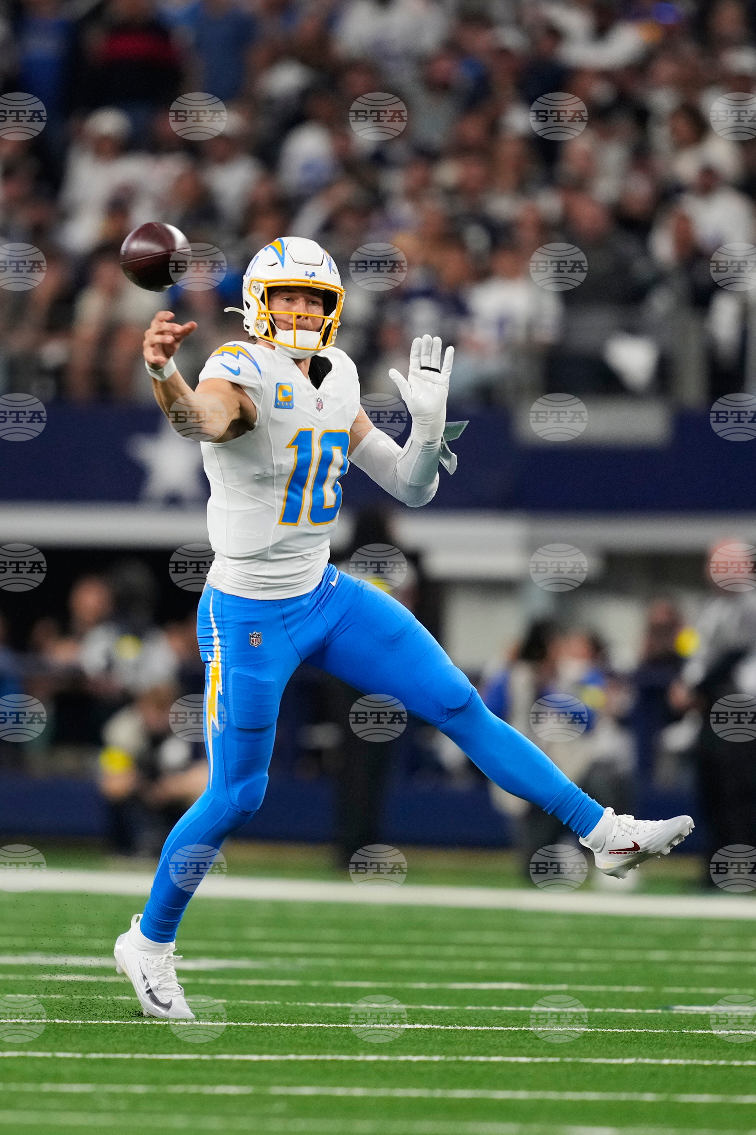 Chargers Cowboys Football