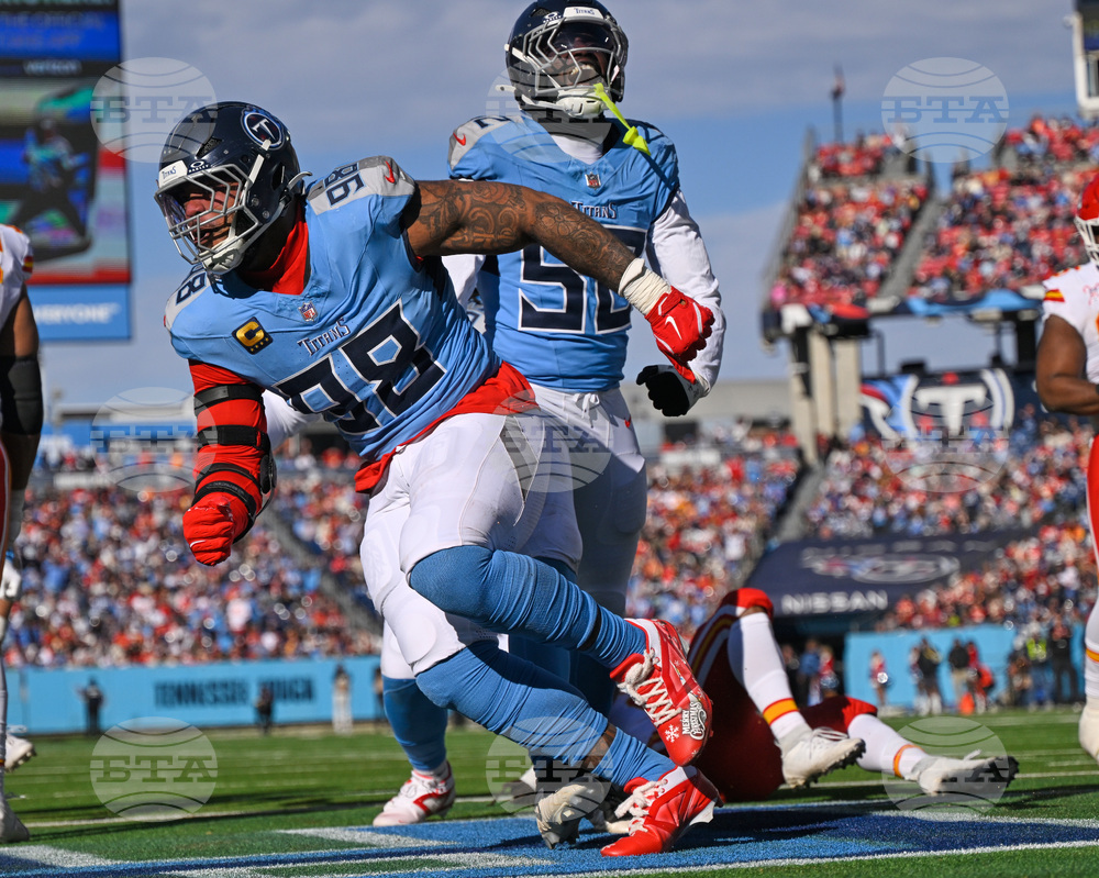 Chiefs Titans Football