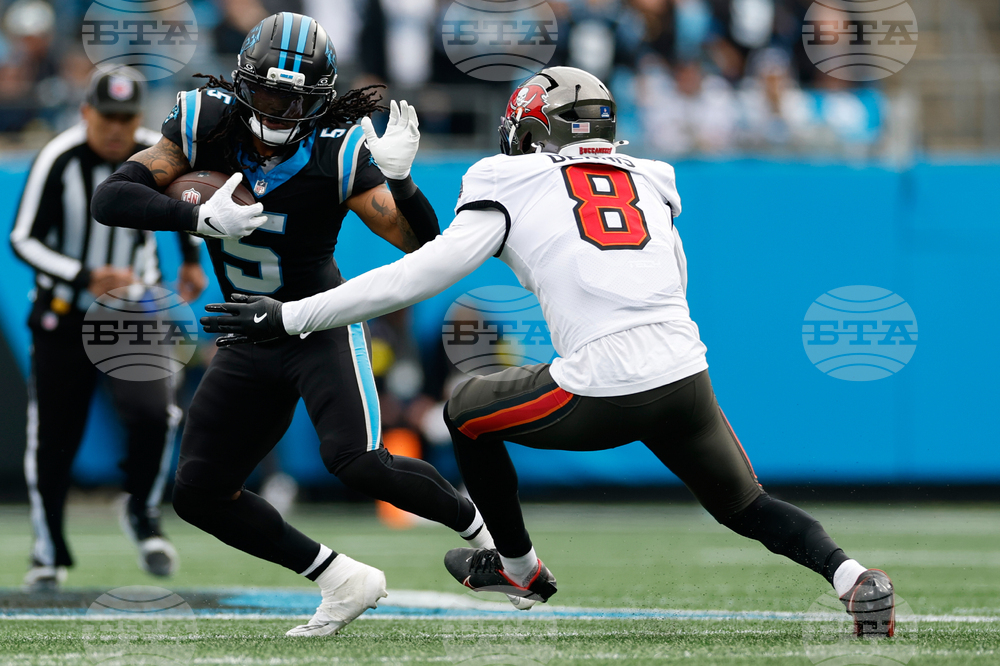 Buccaneers Panthers Football