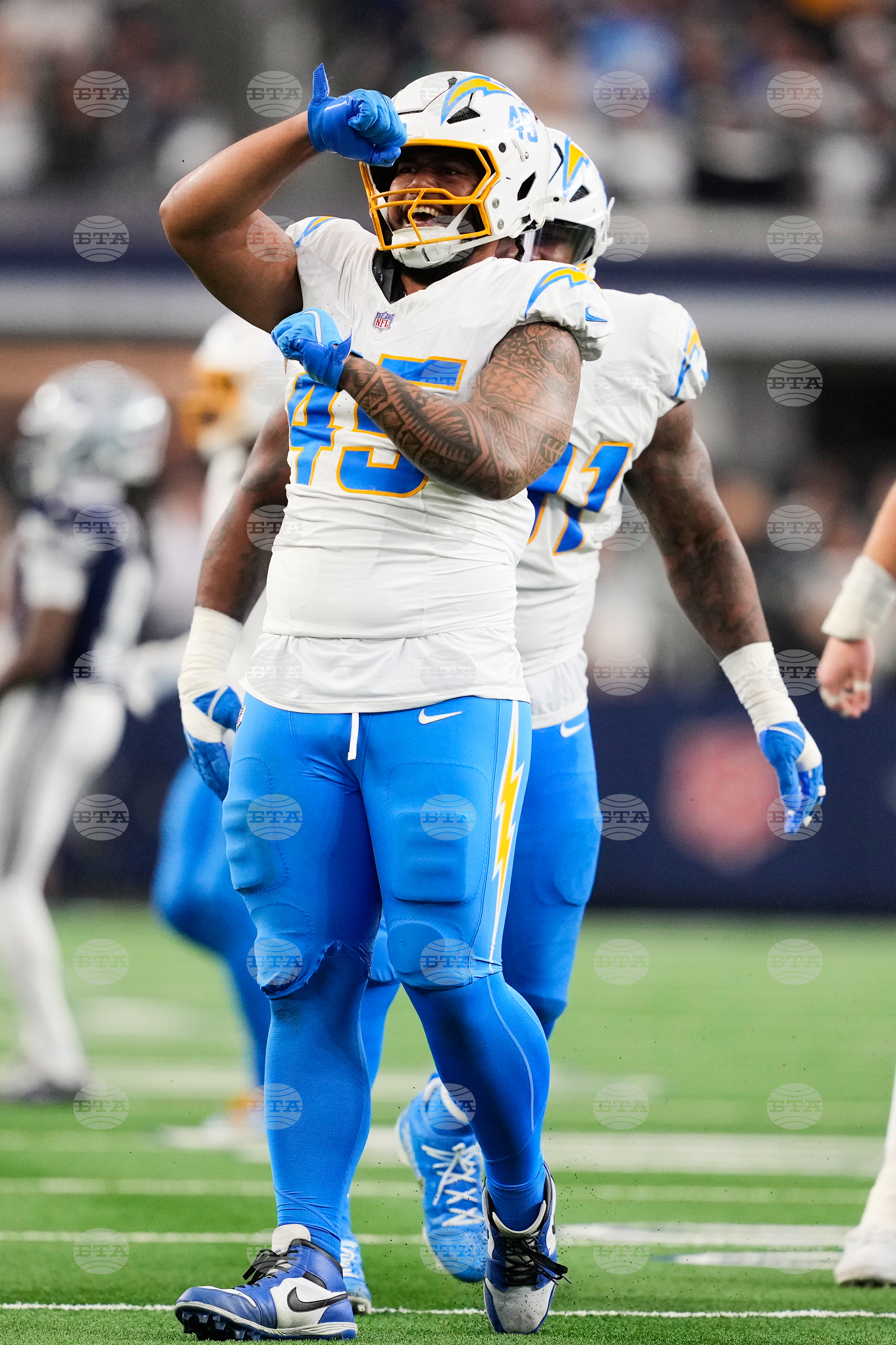 Chargers Cowboys Football