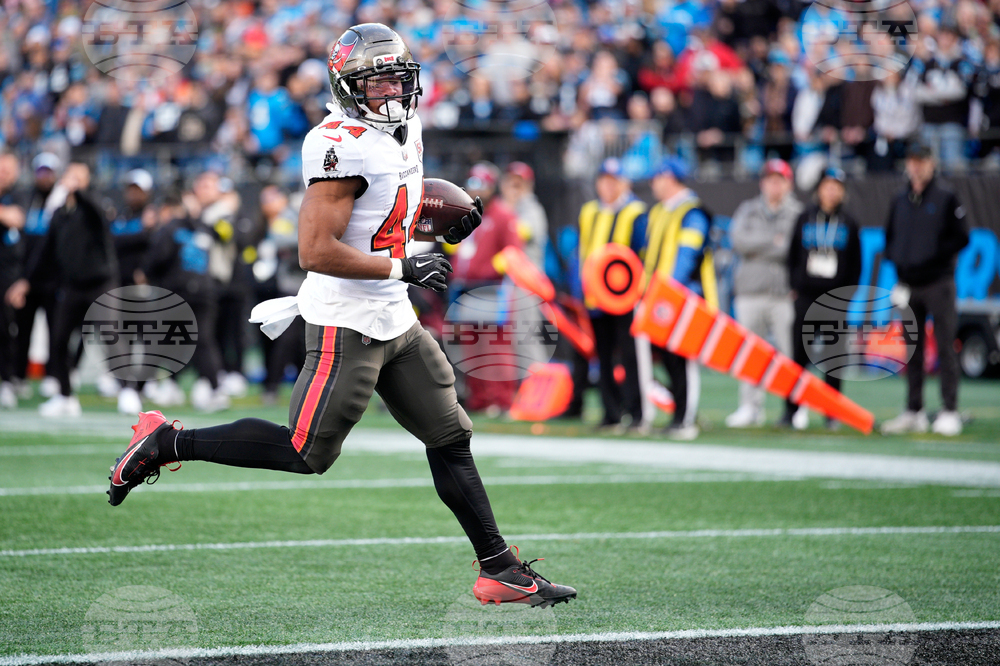 Buccaneers Panthers Football