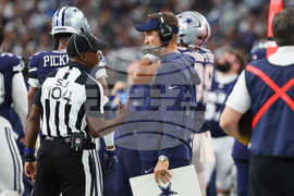 Chargers Cowboys Football