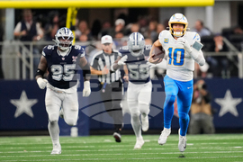 Chargers Cowboys Football