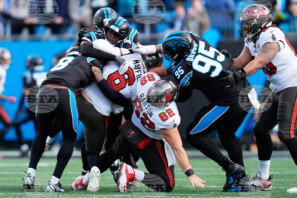 Buccaneers Panthers Football