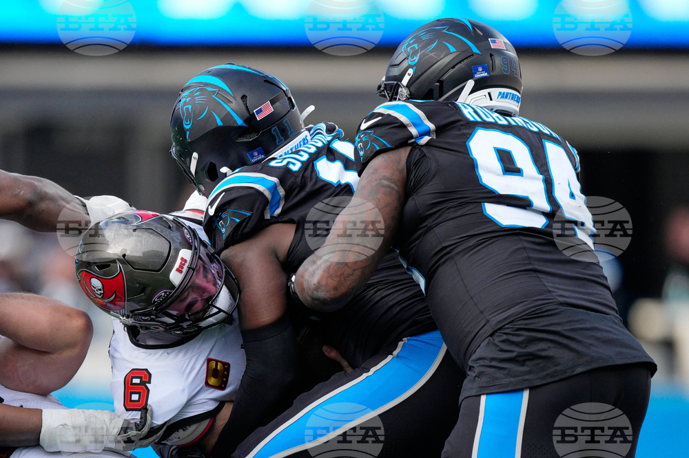 Buccaneers Panthers Football