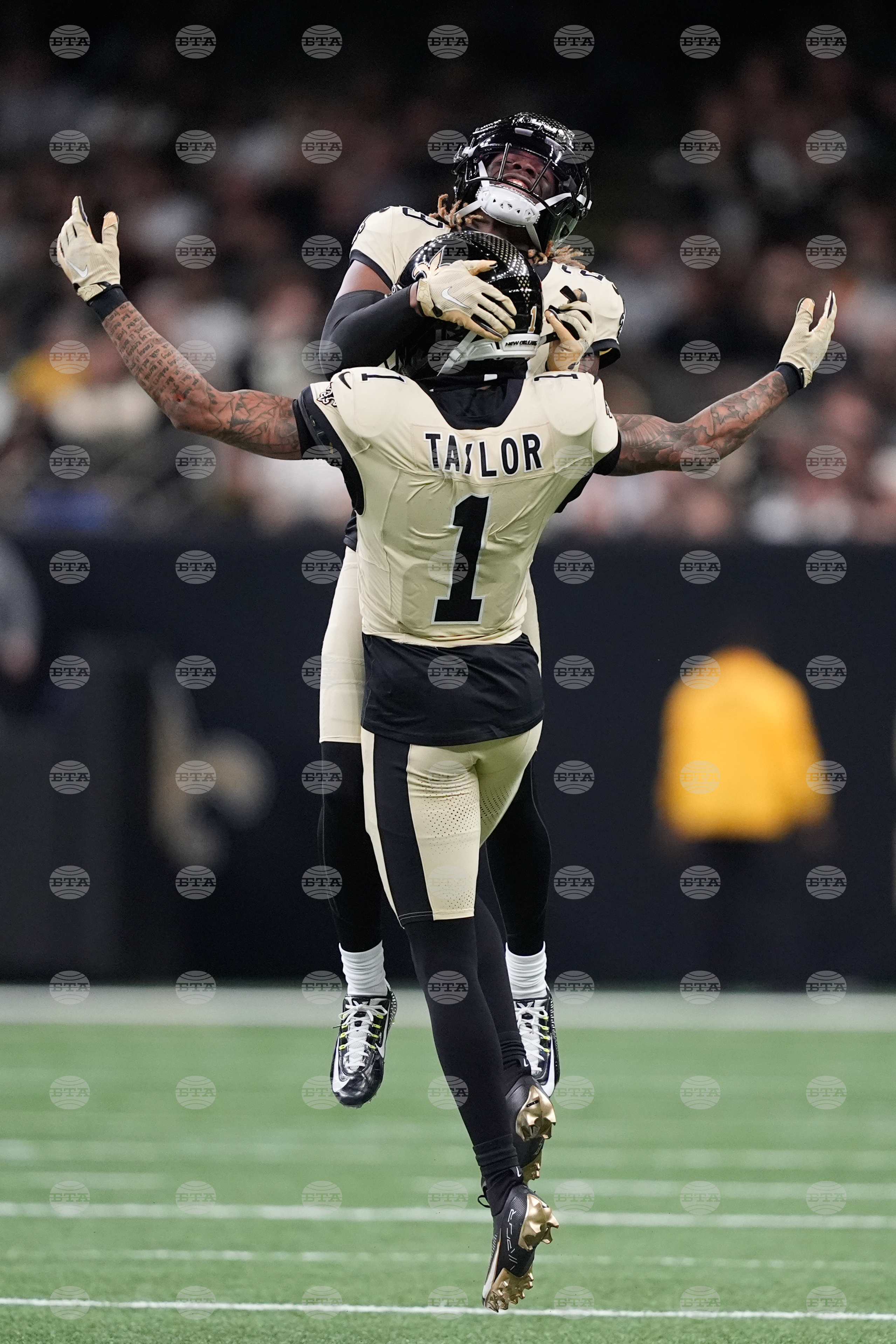 Jets Saints Football