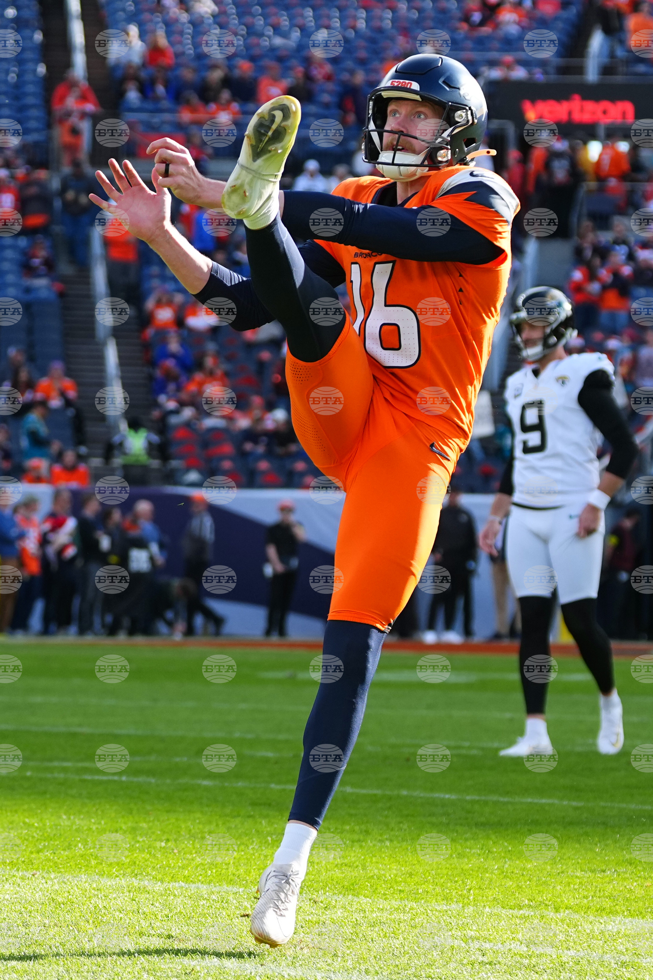 Jaguars Broncos Football