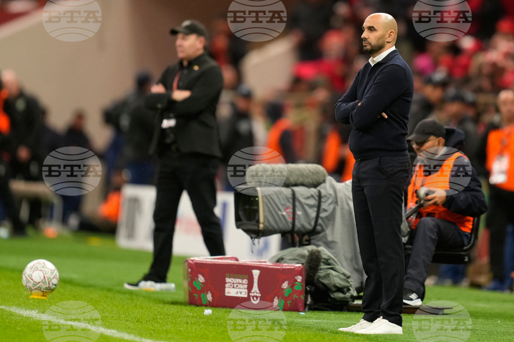 Селекционерът на Мароко Уалид Реграги смята, че КАН на четири години ще помогне на африканските играчи в Европа