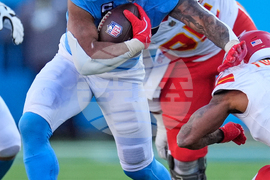 Chiefs Titans Football