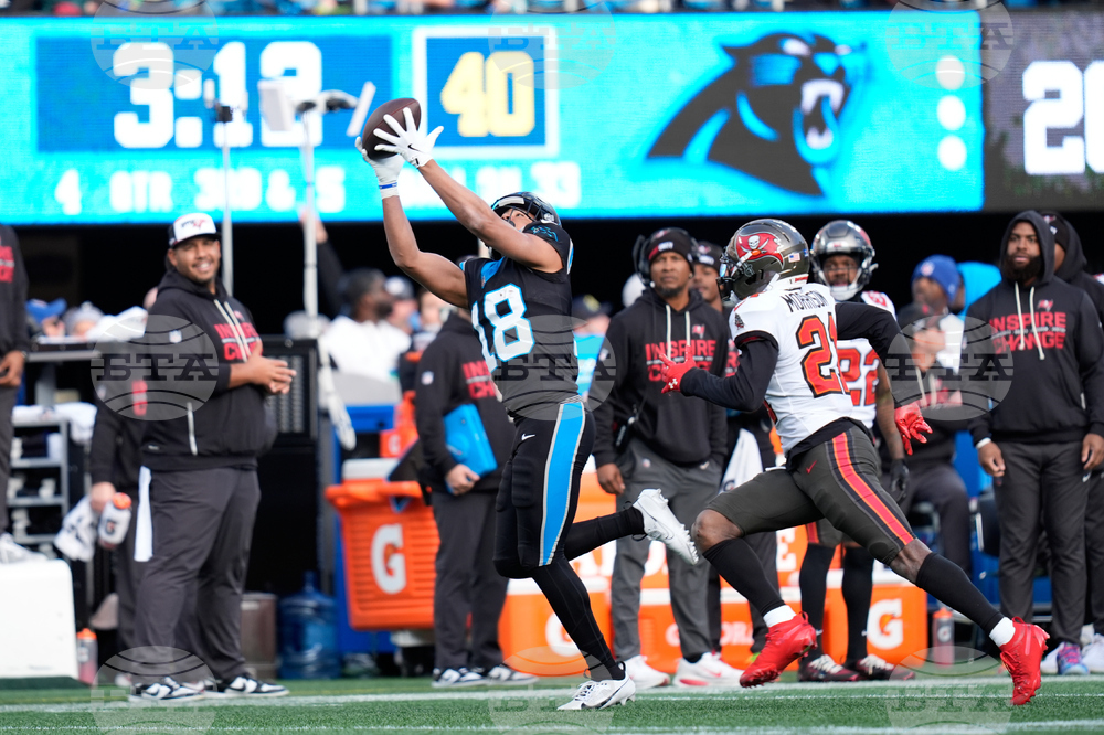 Buccaneers Panthers Football