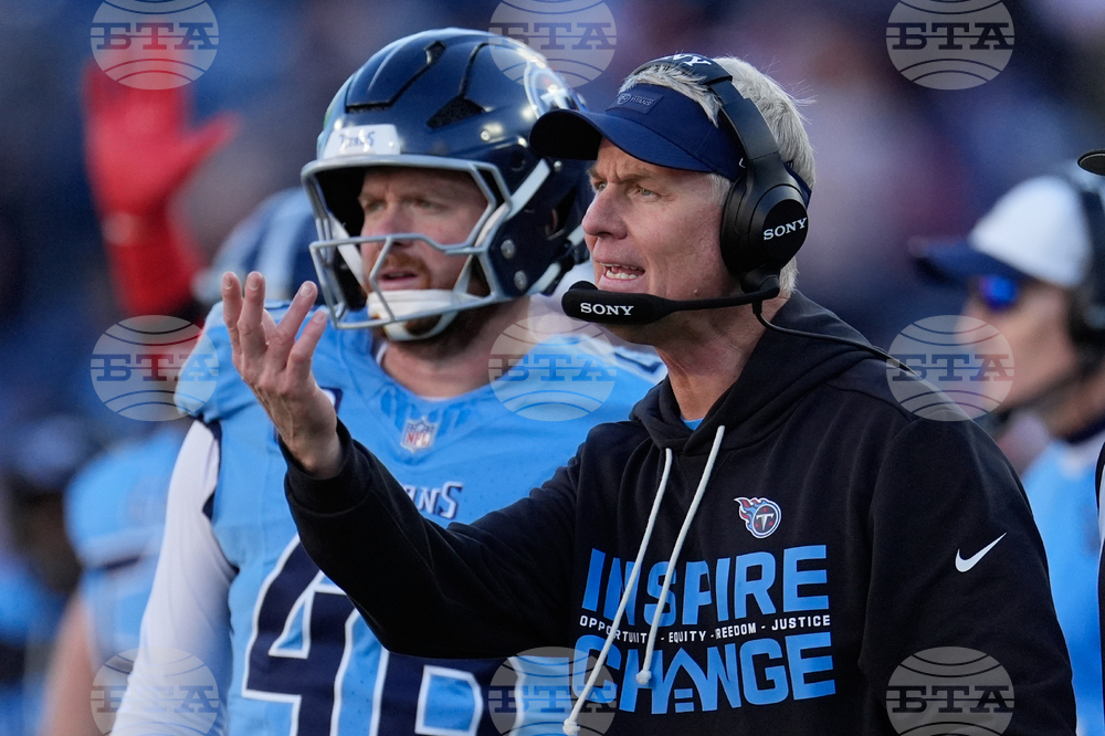 Chiefs Titans Football