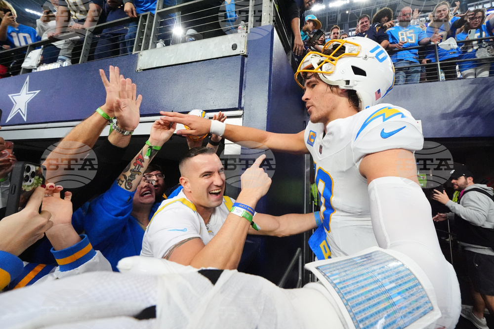 Chargers Cowboys Football