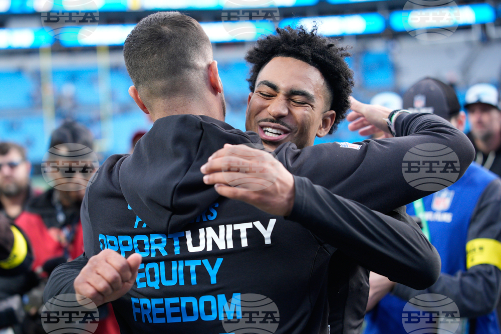 Buccaneers Panthers Football