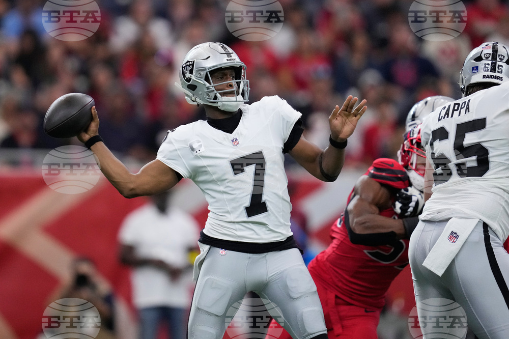 Raiders Texans Football