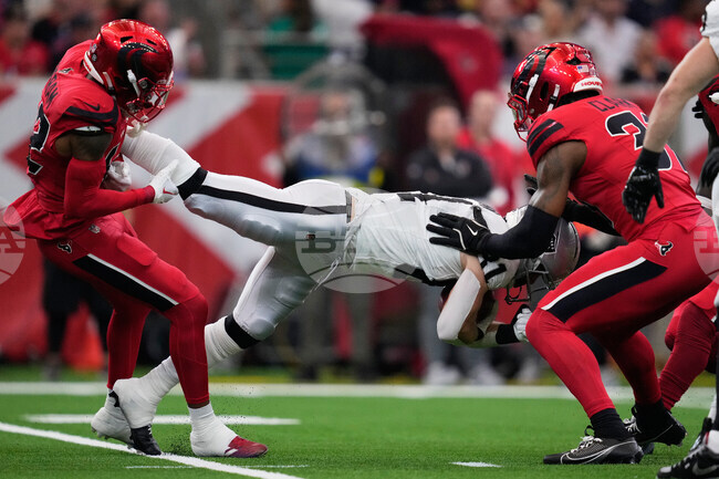 APTOPIX Raiders Texans Football