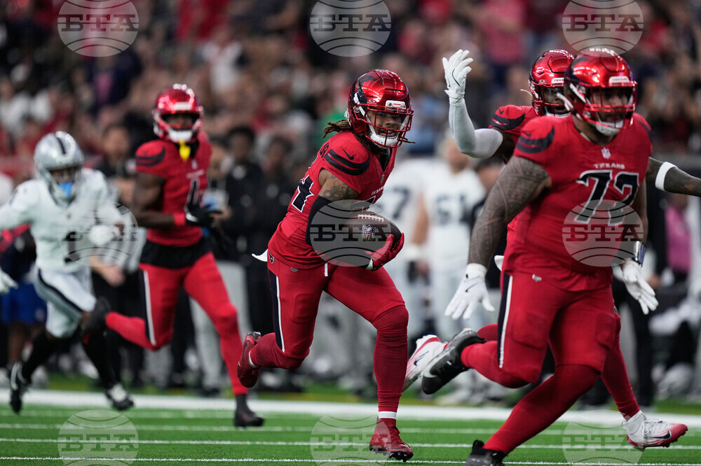 Raiders Texans Football