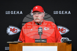 Chiefs Titans Football