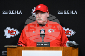 Chiefs Titans Football