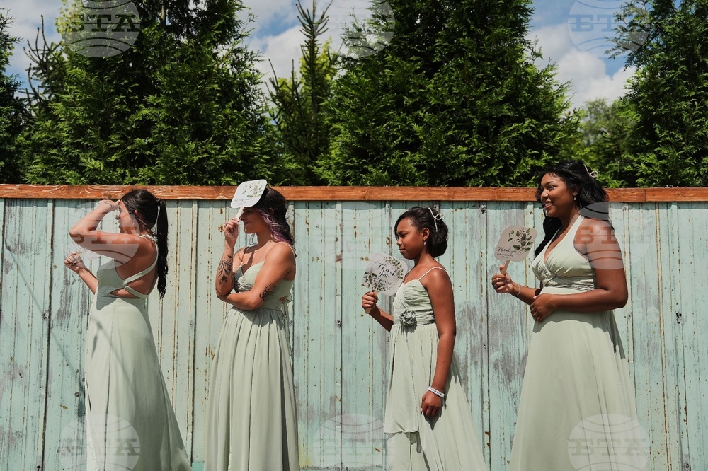 Be Well-Financial Wellness Wedding Costs