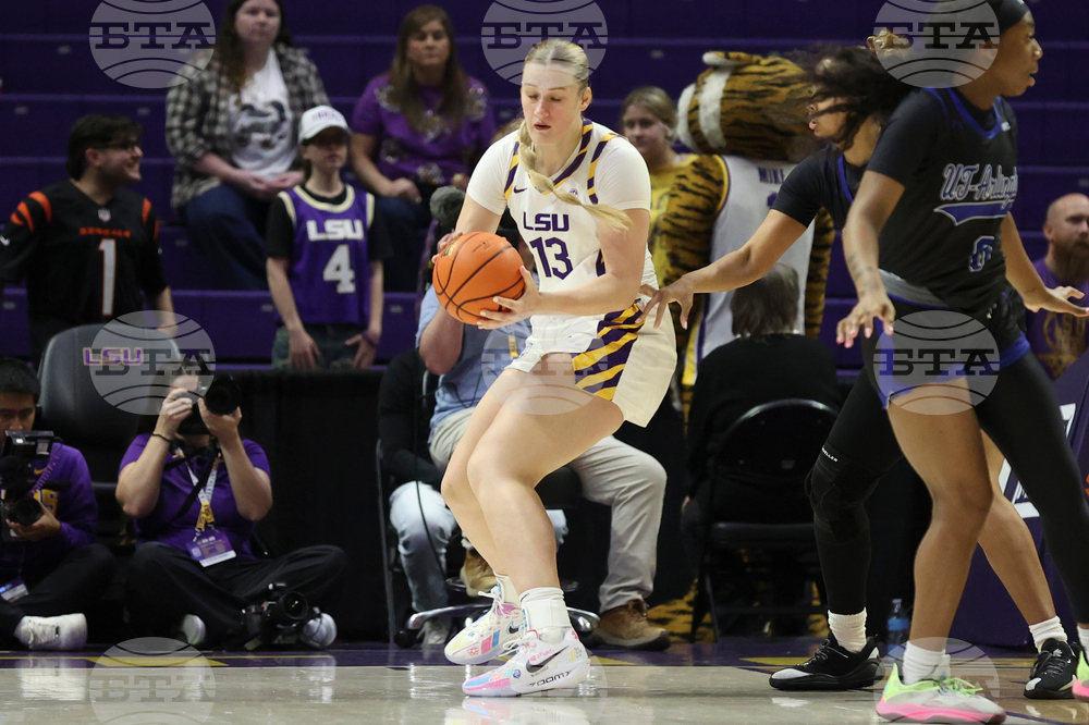 Texas Arlington LSU Badsketball