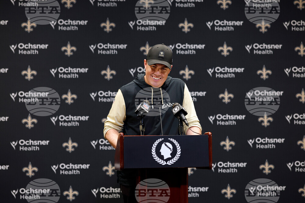 Jets Saints Football