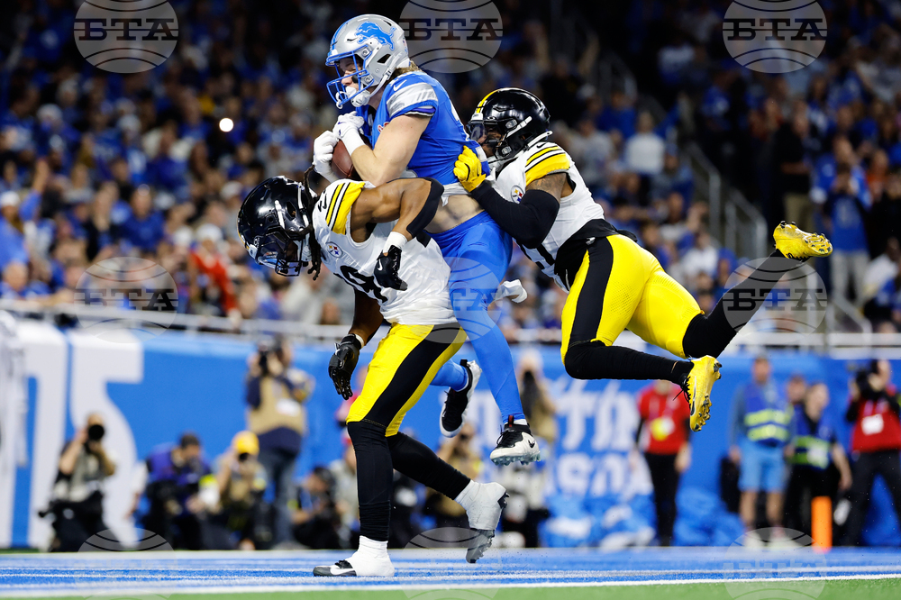 Steelers Lions Football