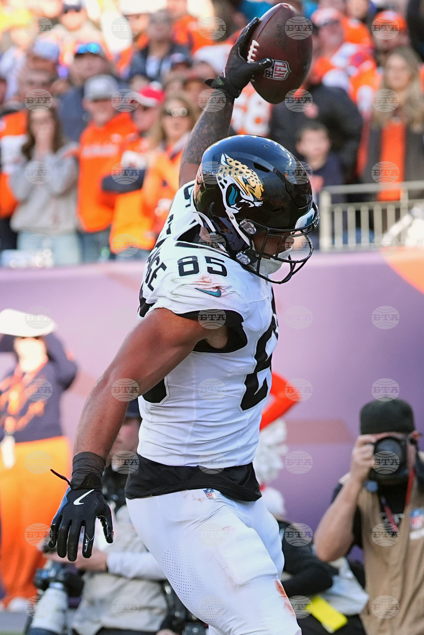 Jaguars Broncos Football