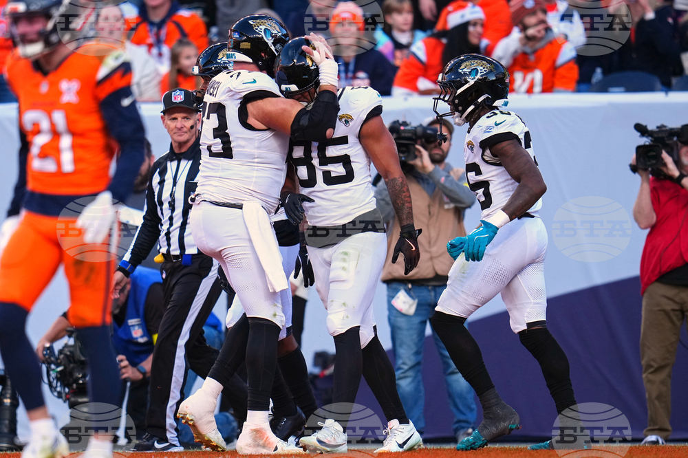 Jaguars Broncos Football