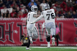 Raiders Texans Football