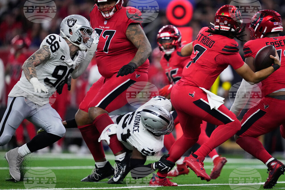 Raiders Texans Football