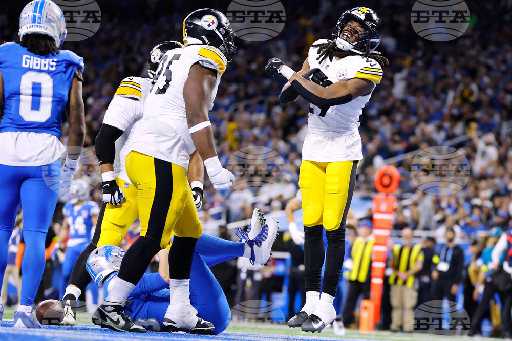 Steelers Lions Football