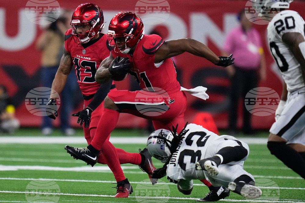 Raiders Texans Football