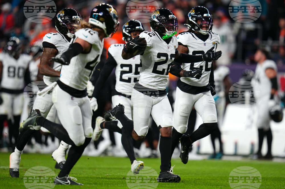 Jaguars Broncos Football