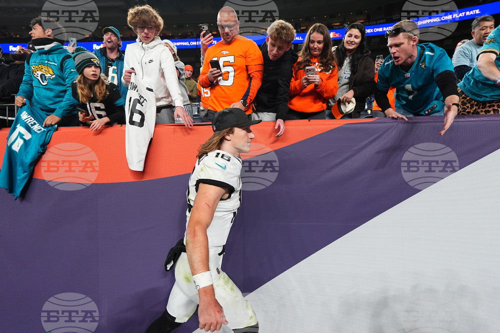 Jaguars Broncos Football