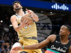 Spurs Wizards Basketball