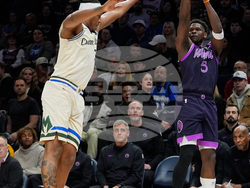 Bucks Timberwolves Basketball