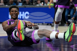 Bucks Timberwolves Basketball