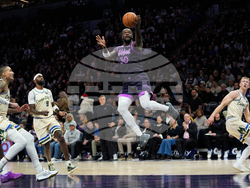 Bucks Timberwolves Basketball