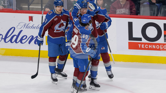 Лидерът Колорадо постигна нов успех в НХЛ