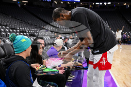 Rockets Kings Basketball