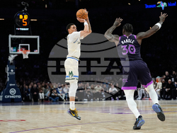 Bucks Timberwolves Basketball