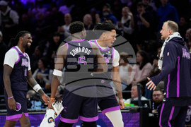 Bucks Timberwolves Basketball