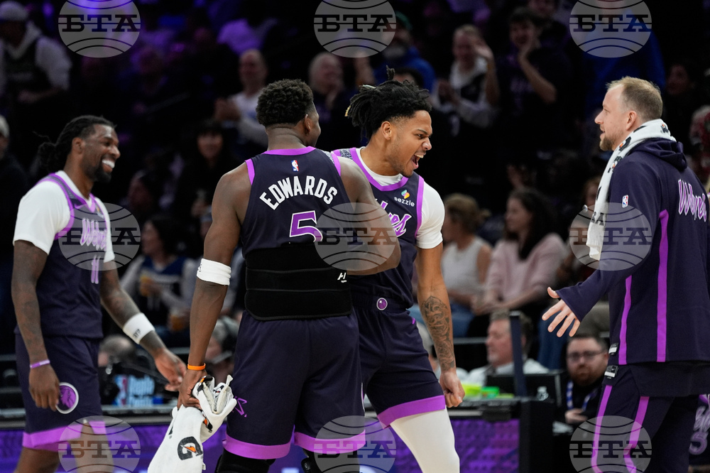 Bucks Timberwolves Basketball