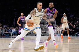 Bucks Timberwolves Basketball