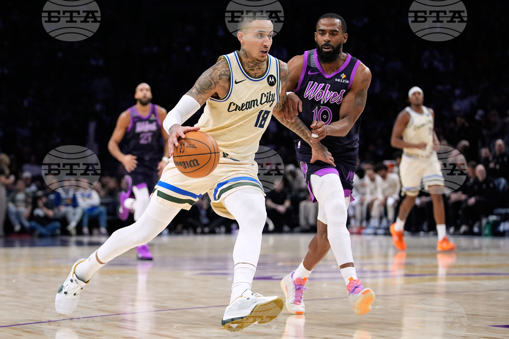 Bucks Timberwolves Basketball