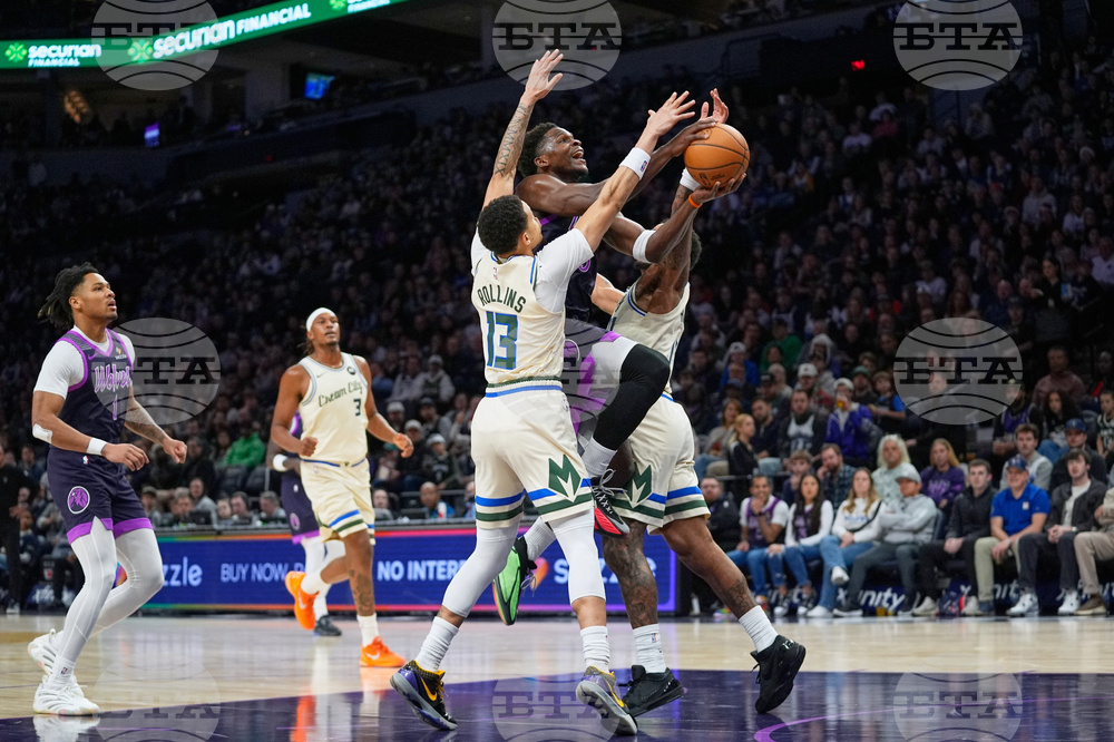 Bucks Timberwolves Basketball