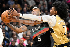 Spurs Wizards Basketball