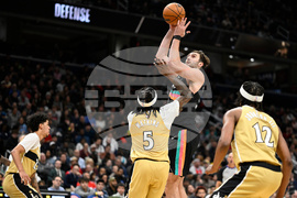 Spurs Wizards Basketball