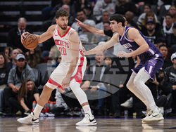 Rockets Kings Basketball