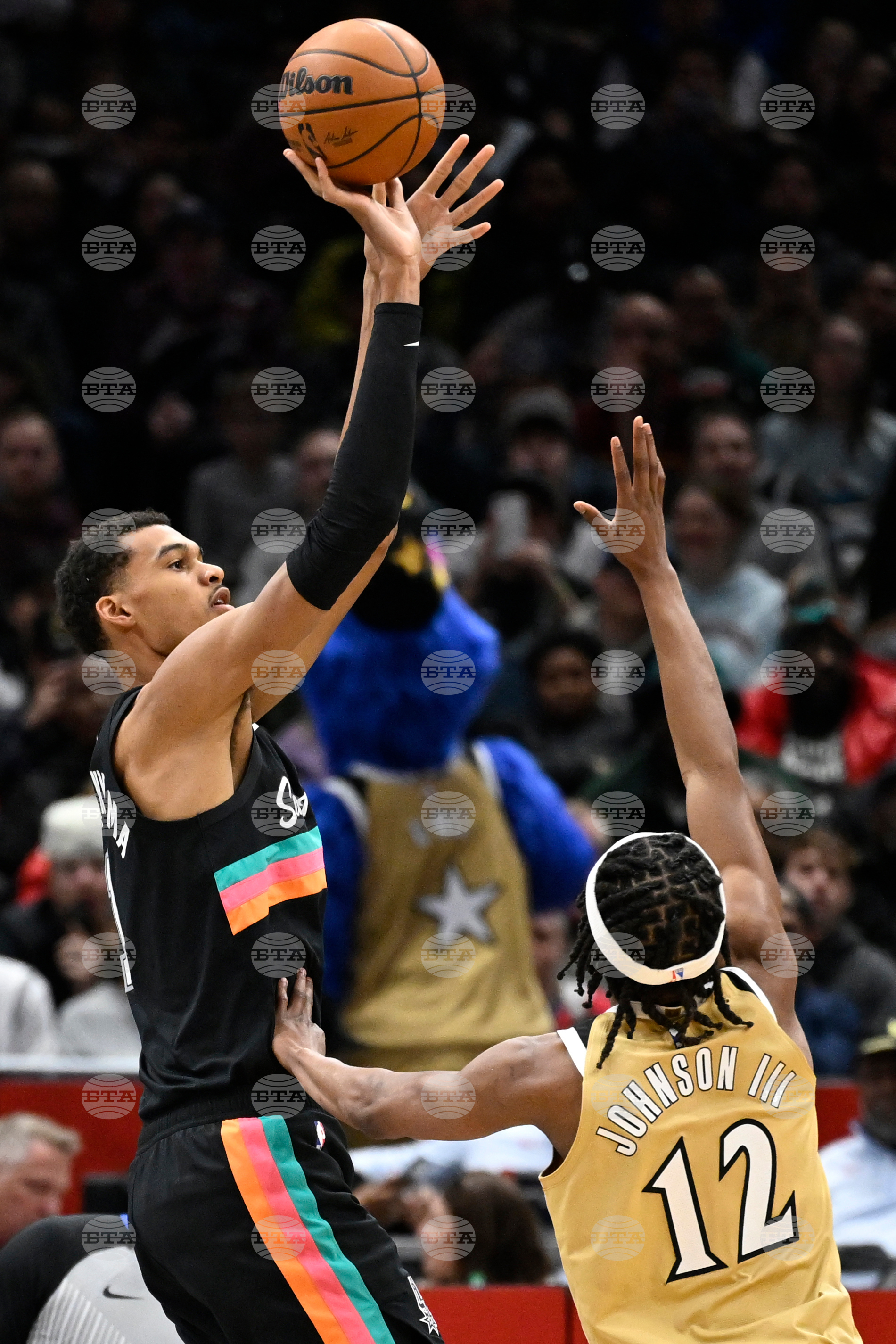 Spurs Wizards Basketball